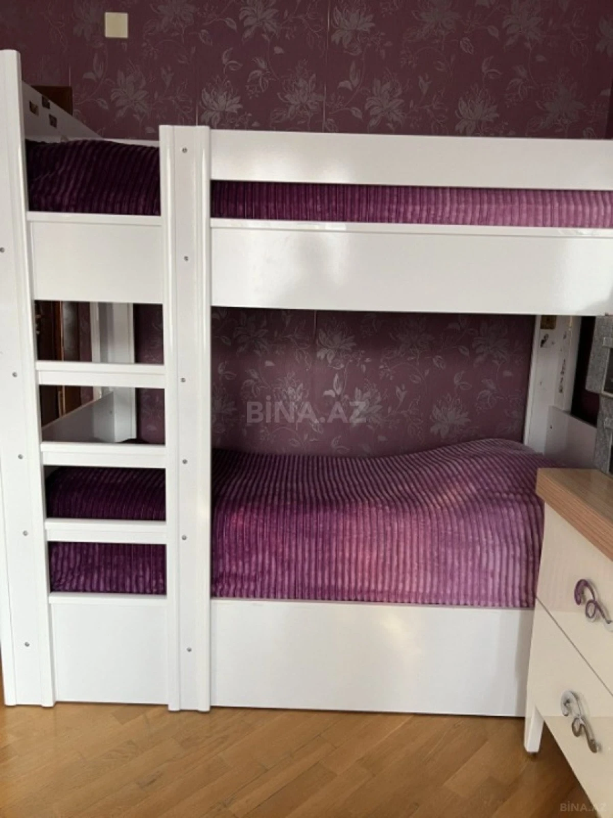 Satılır 3 otaqlı mənzil 90 m²