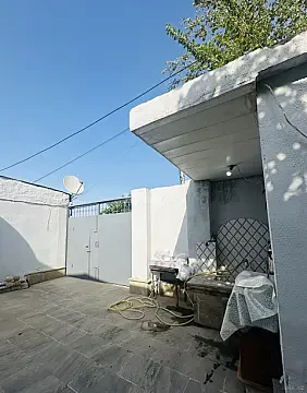 Satılır 4 otaqlı həyət evi 90 m²