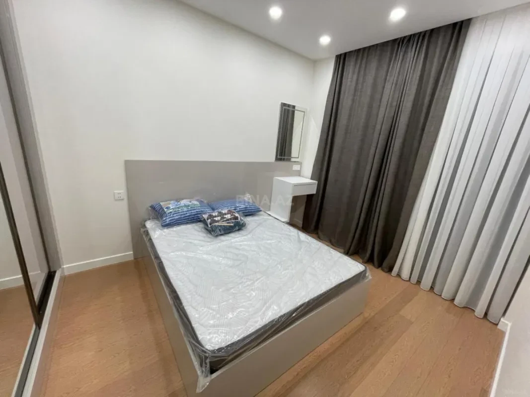 Kirayə verilir 2 otaqlı mənzil 70 m²