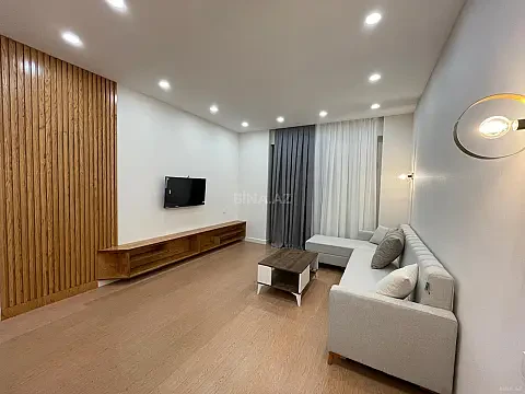Kirayə verilir 2 otaqlı mənzil 70 m²
