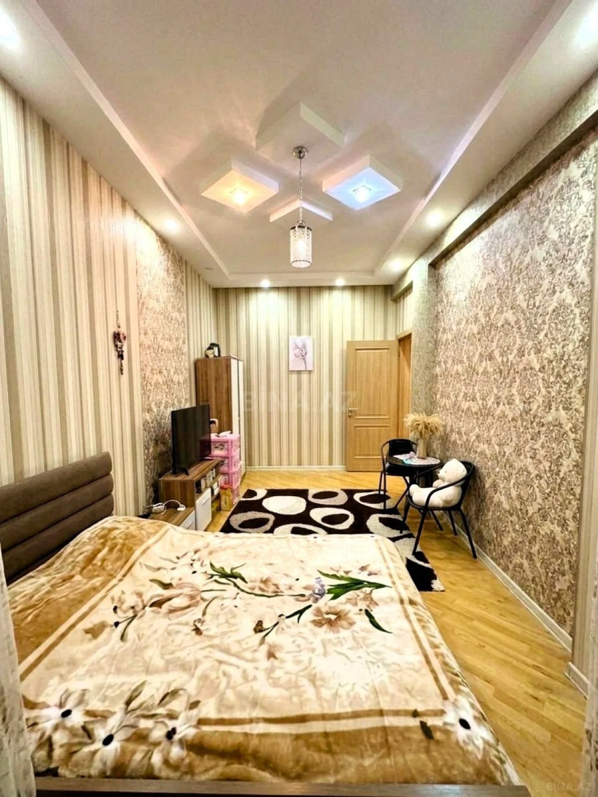 Satılır 3 otaqlı mənzil 115 m²