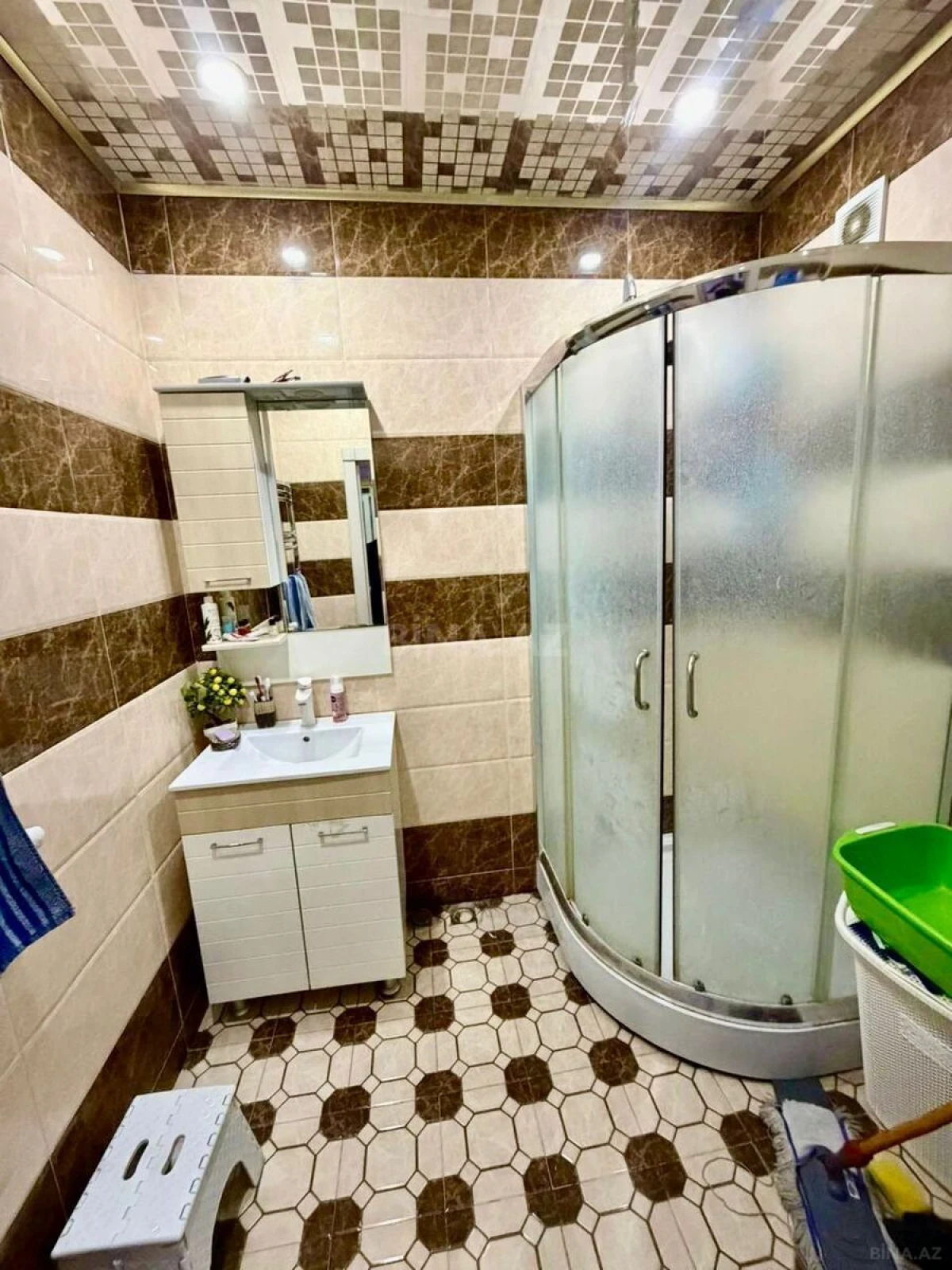 Satılır 3 otaqlı mənzil 115 m²