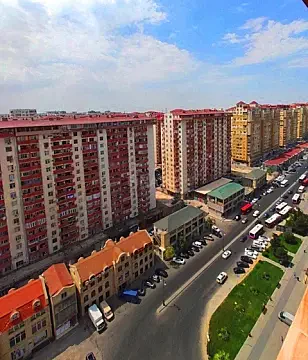 Satılır 3 otaqlı mənzil 84 m² — Bakı, Həzi Aslanov qəs. 3 otaq 84.00 m²