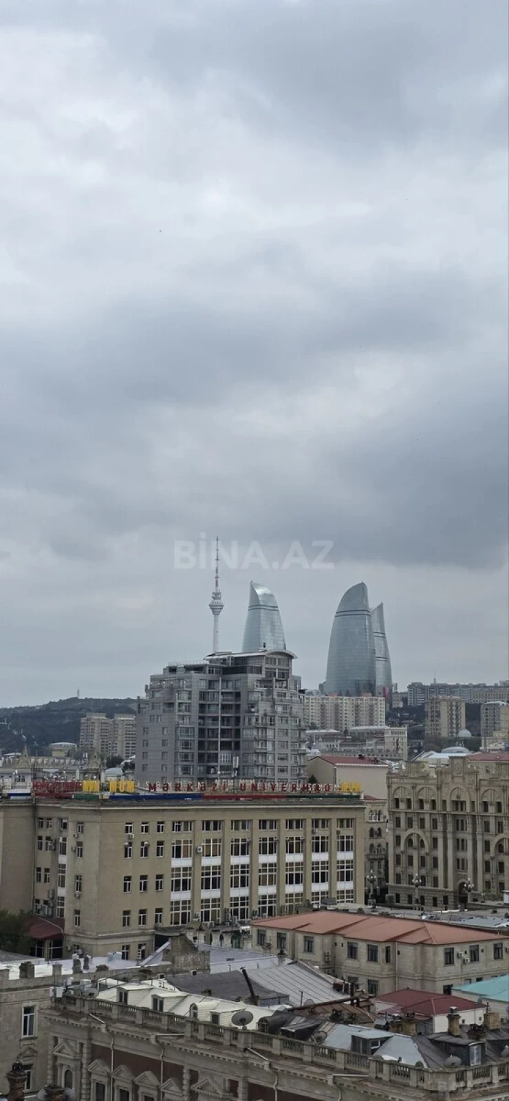Satılır 4 otaqlı mənzil 160 m²