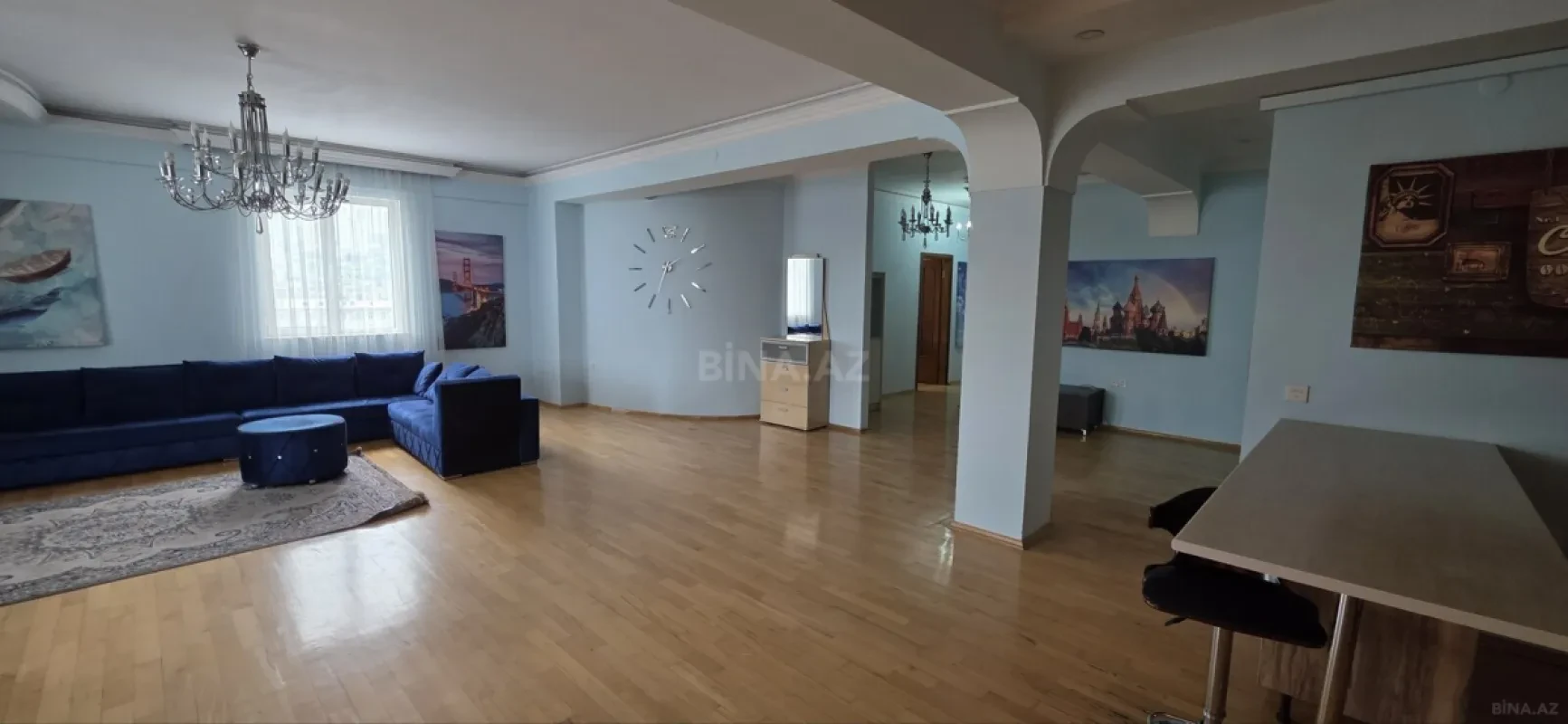 Satılır 4 otaqlı mənzil 160 m²