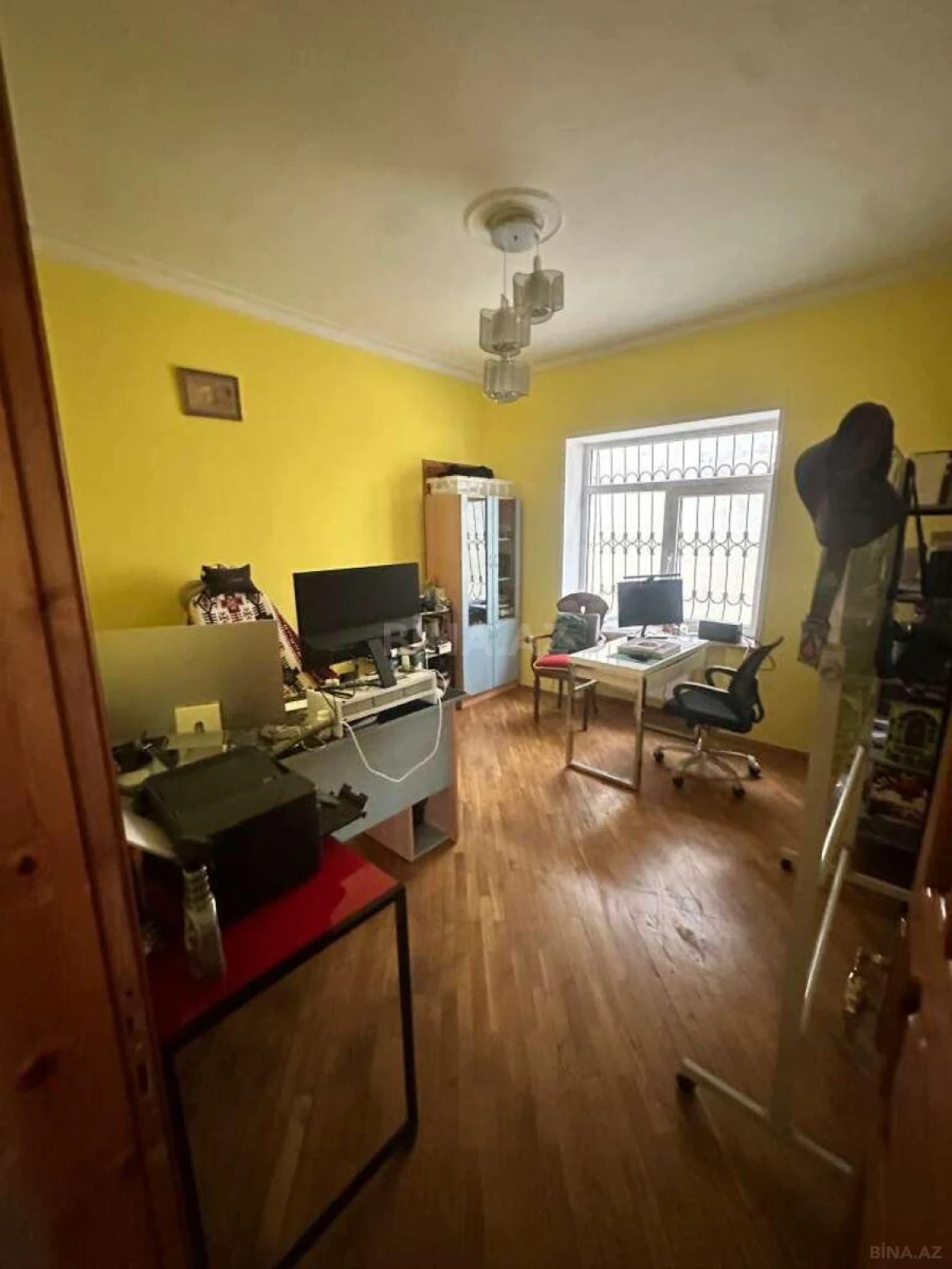 Satılır 13 otaqlı həyət evi 500 m²
