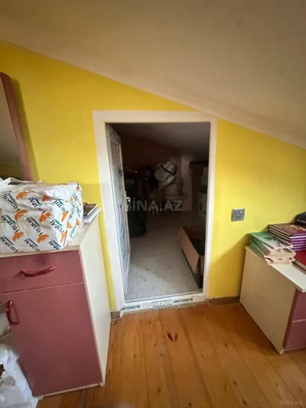 Satılır 13 otaqlı həyət evi 500 m²