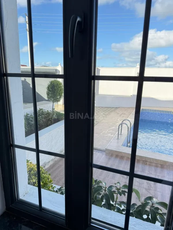 Kirayə verilir 4 otaqlı həyət evi 210 m²