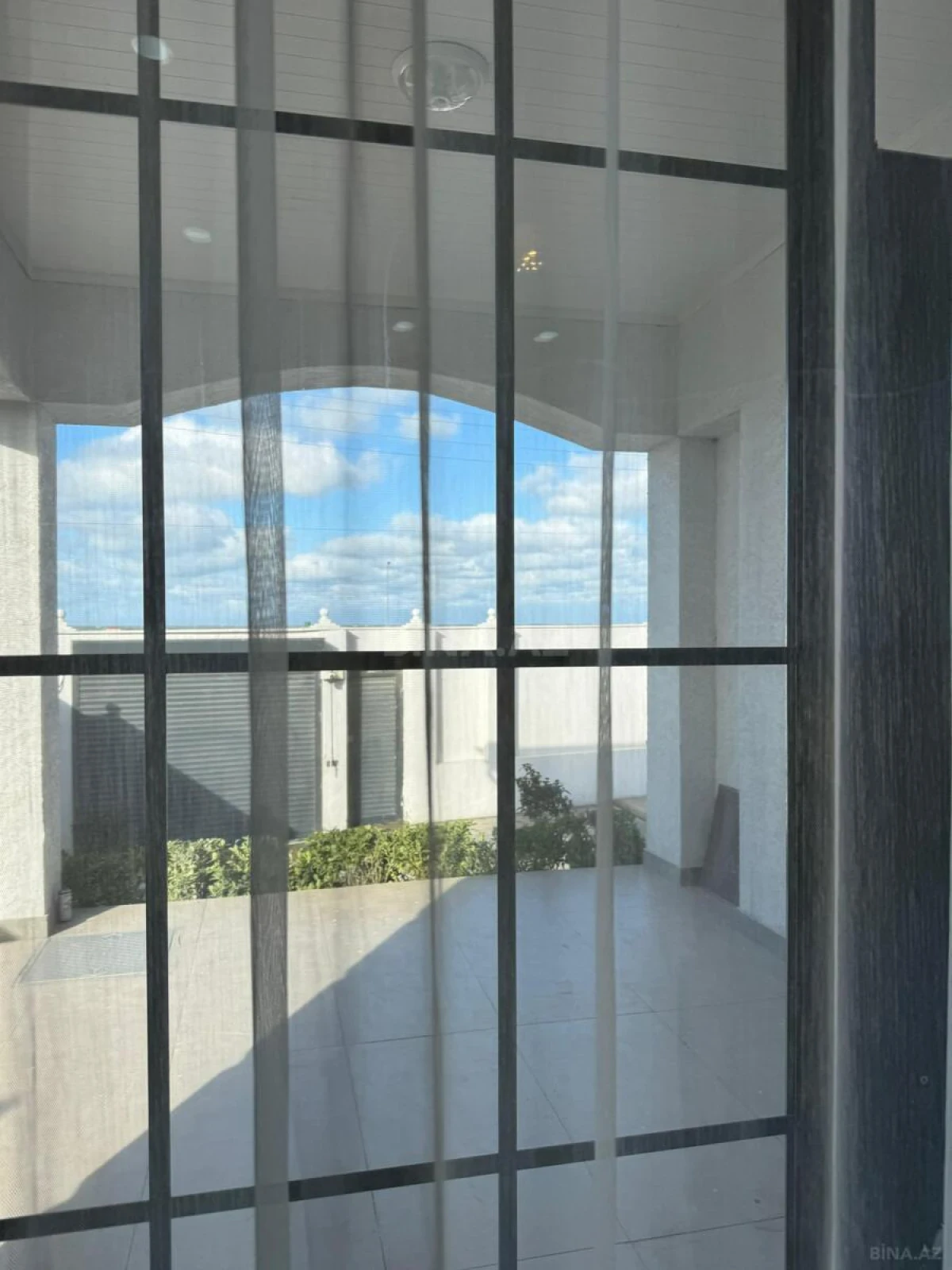 Kirayə verilir 4 otaqlı həyət evi 210 m²