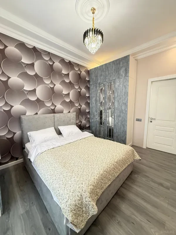 Kirayə verilir 4 otaqlı həyət evi 210 m²