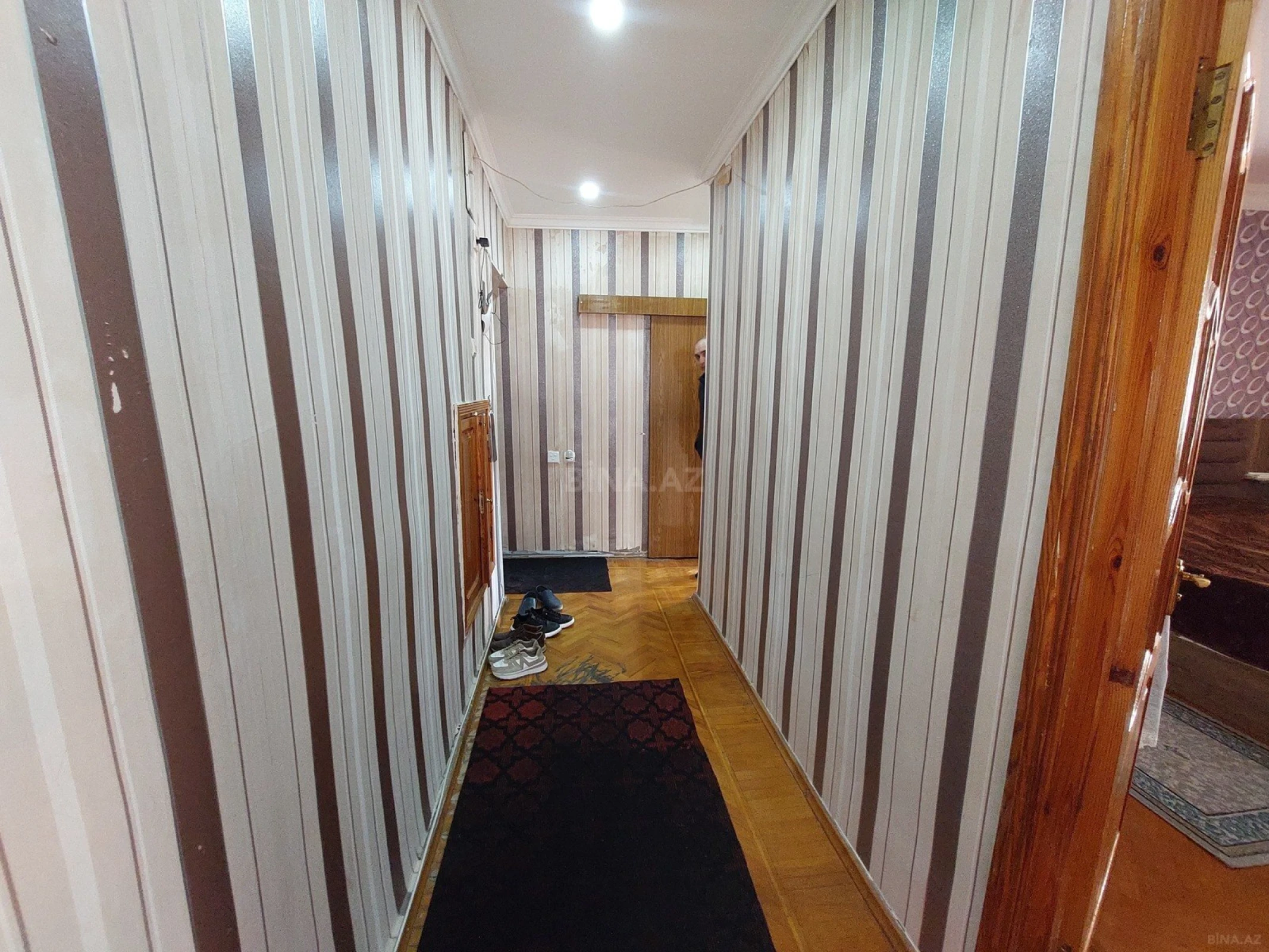 Satılır 2 otaqlı mənzil 65 m²