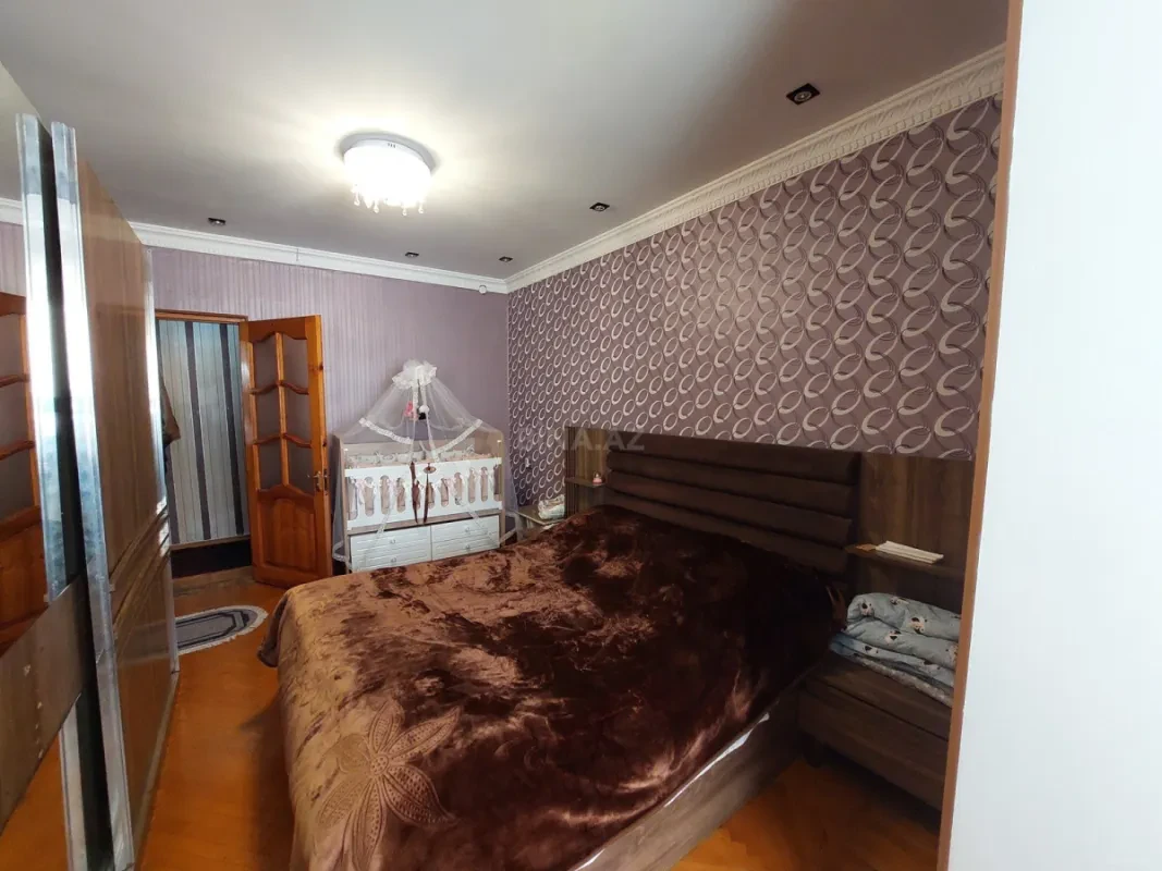 Satılır 2 otaqlı mənzil 65 m²