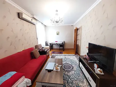 Satılır 2 otaqlı mənzil 65 m²