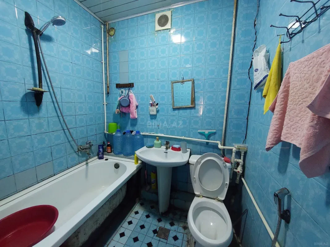 Satılır 2 otaqlı mənzil 65 m²