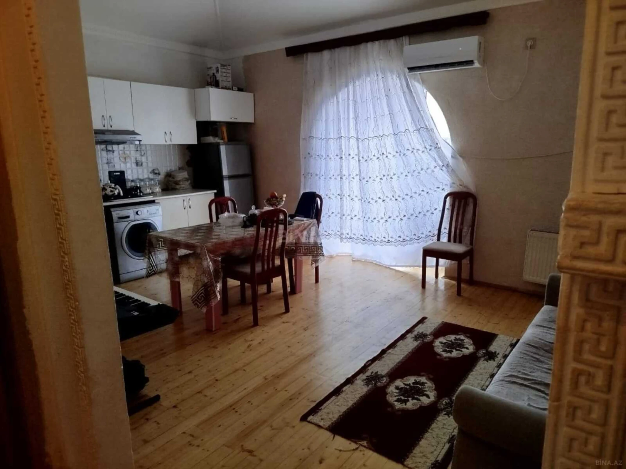Satılır 2 otaqlı mənzil 62 m²