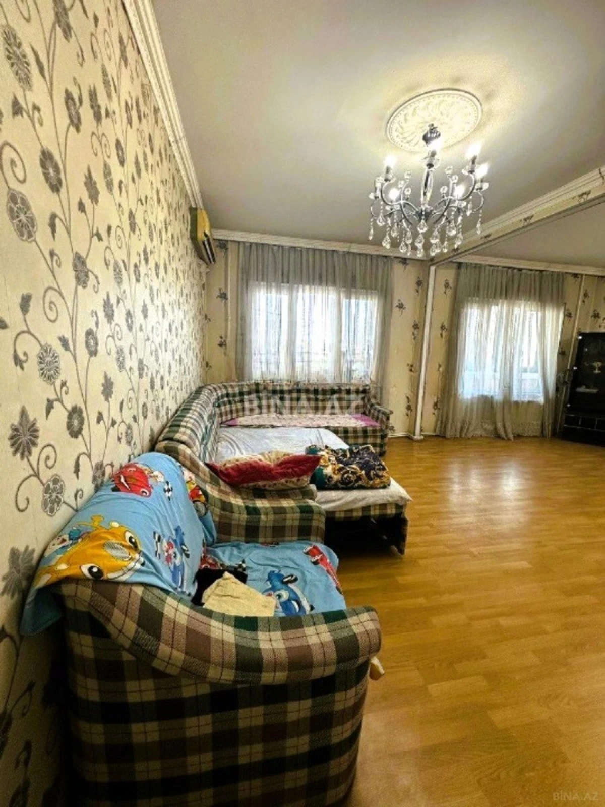 Kirayə verilir 3 otaqlı mənzil 115 m²