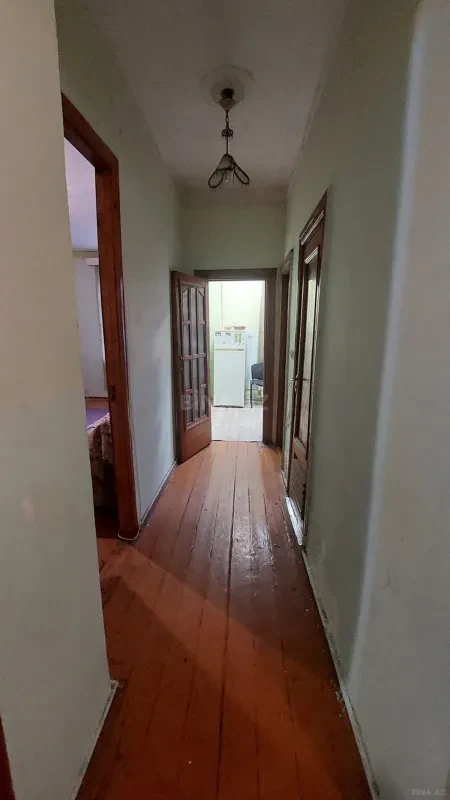 Satılır 2 otaqlı mənzil 65 m²
