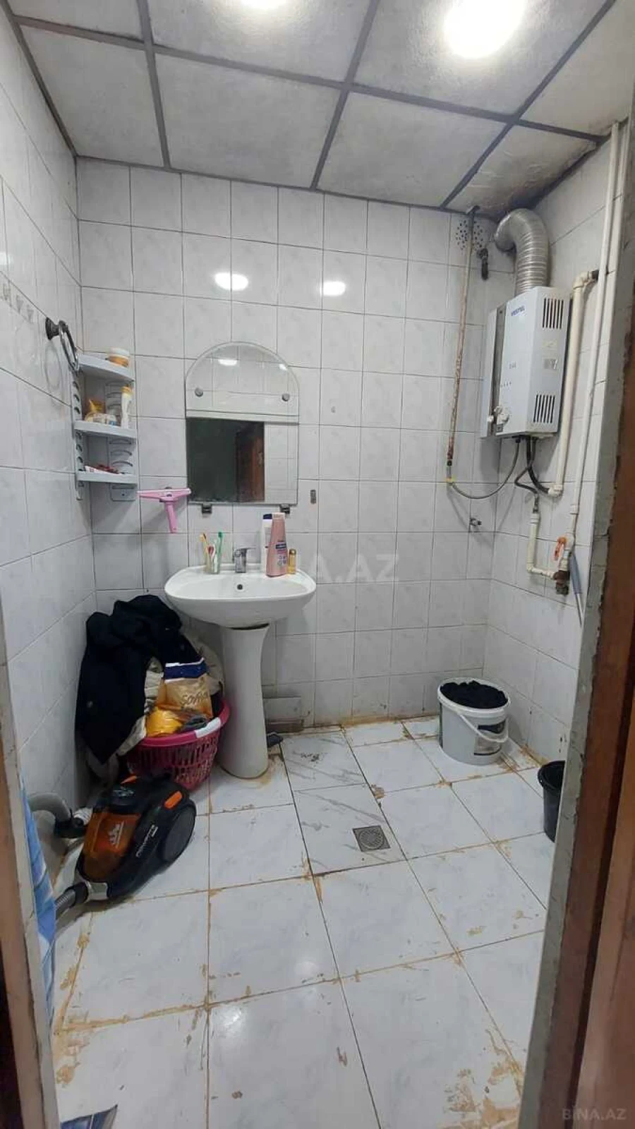 Satılır 2 otaqlı mənzil 65 m²