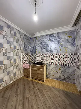 Satılır 4 otaqlı mənzil 110 m²