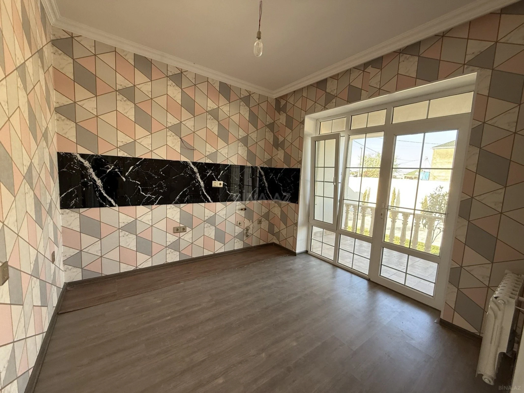 Satılır 3 otaqlı həyət evi 100 m²