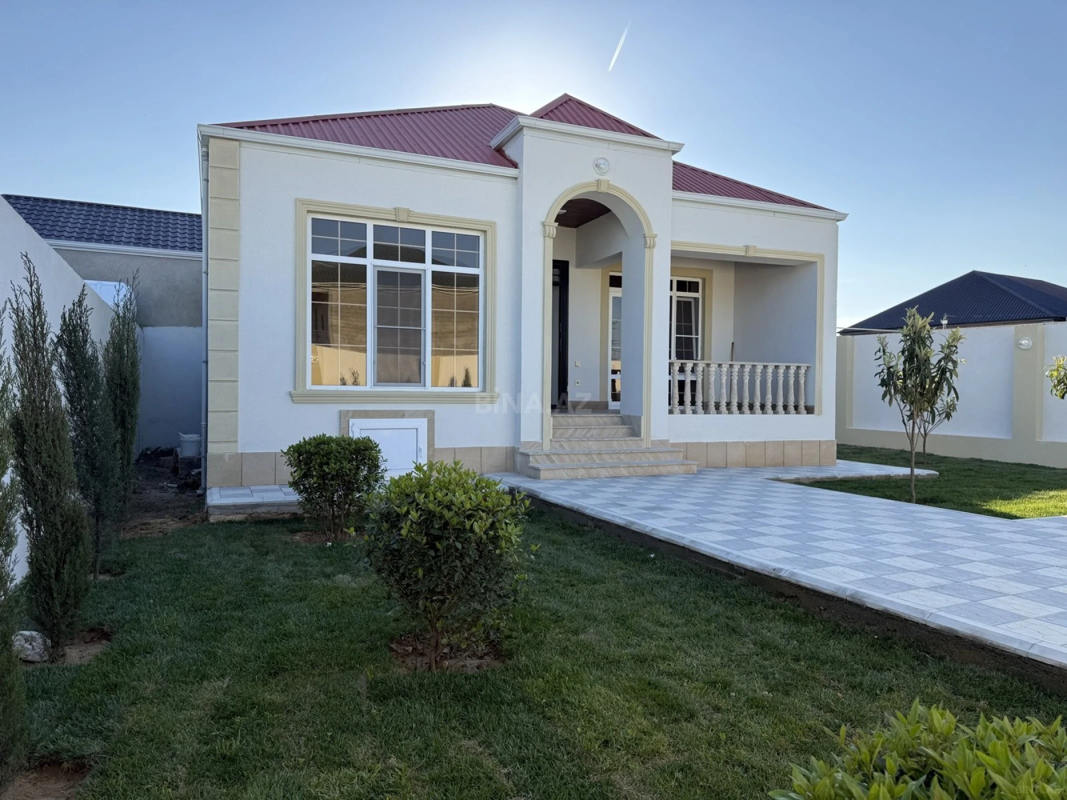 Satılır 3 otaqlı həyət evi 100 m²