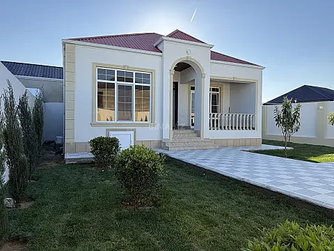 Satılır 3 otaqlı həyət evi 100 m²