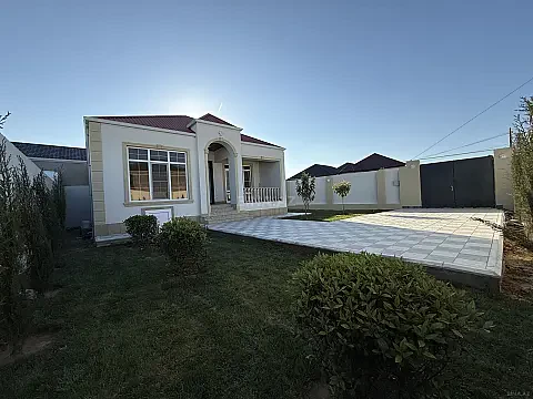 Satılır 3 otaqlı həyət evi 100 m²