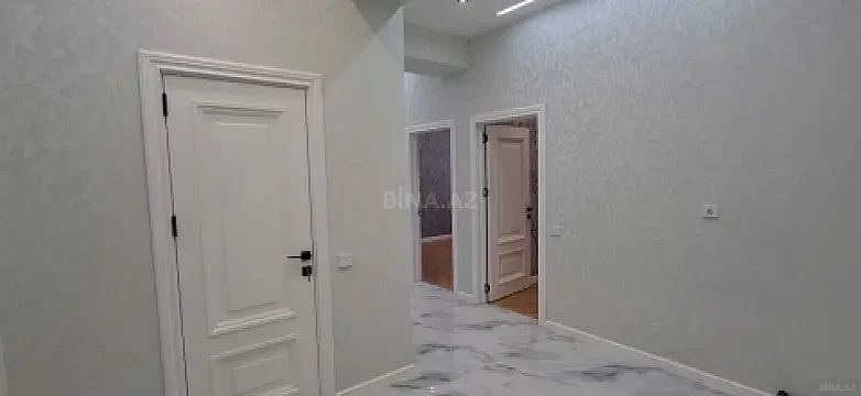 Satılır 3 otaqlı mənzil 86 m²