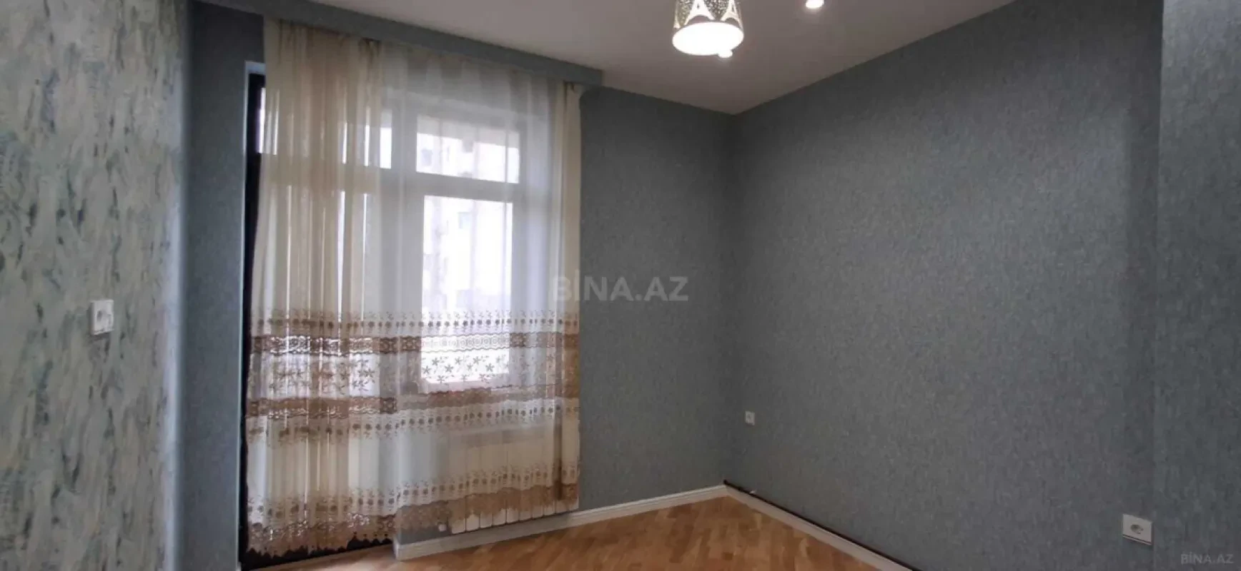 Satılır 3 otaqlı mənzil 86 m²