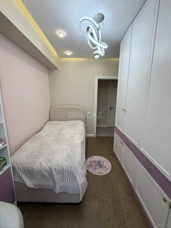 Satılır 3 otaqlı mənzil 88 m²