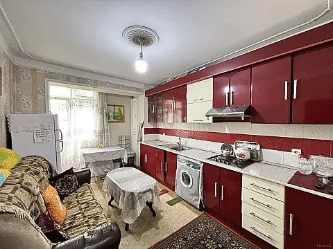 Satılır 2 otaqlı mənzil 65 m²