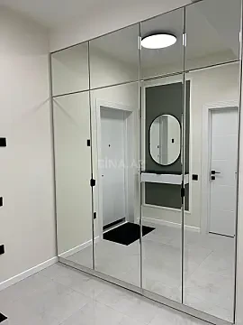 Satılır 2 otaqlı mənzil 78 m²