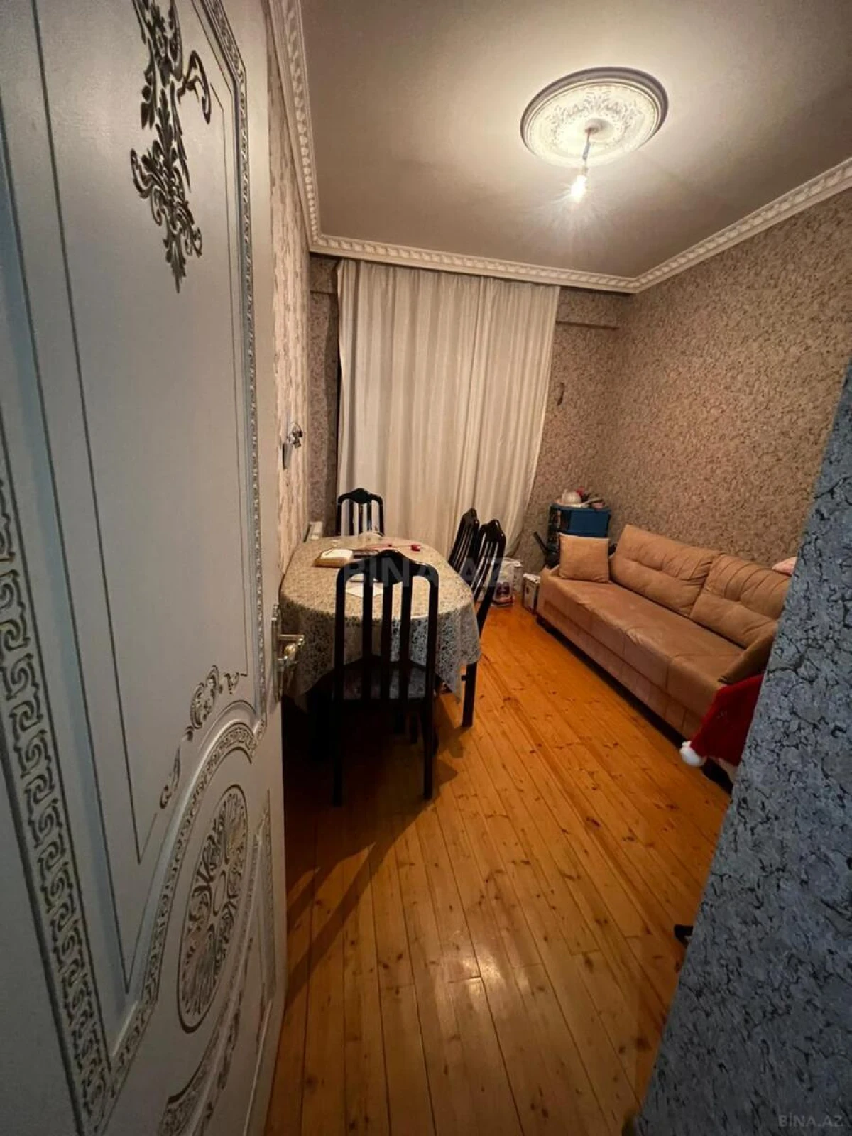 Kirayə verilir 2 otaqlı mənzil 56 m²