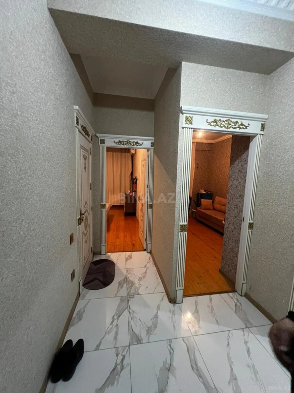 Kirayə verilir 2 otaqlı mənzil 56 m²