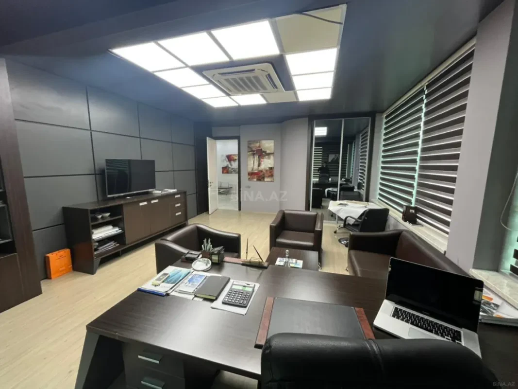 Kirayə verilir 5 otaqlı ofis 300 m²