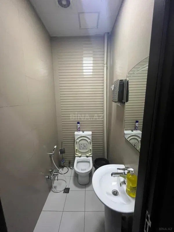 Kirayə verilir 5 otaqlı ofis 300 m²