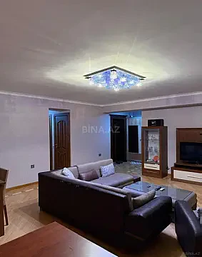 Kirayə verilir 3 otaqlı mənzil 112 m²