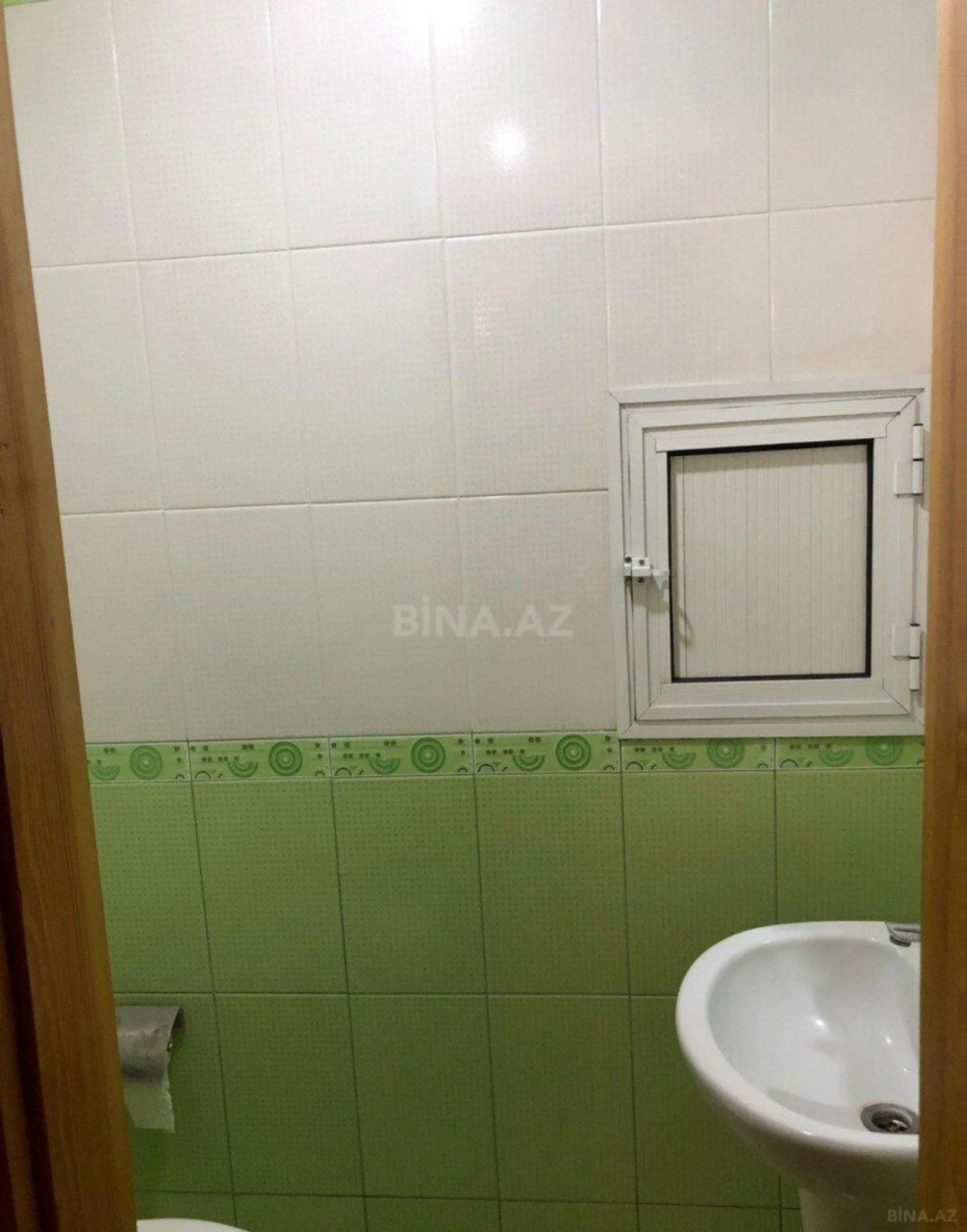 Kirayə verilir 3 otaqlı mənzil 112 m²