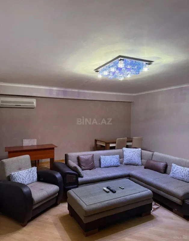 Kirayə verilir 3 otaqlı mənzil 112 m²