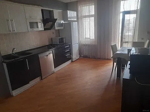 Kirayə verilir 2 otaqlı mənzil 100 m² — Bakı, Xətai 2 otaq 100.00 m²