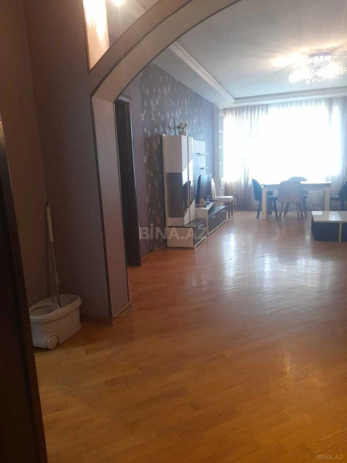 Kirayə verilir 2 otaqlı mənzil 100 m²