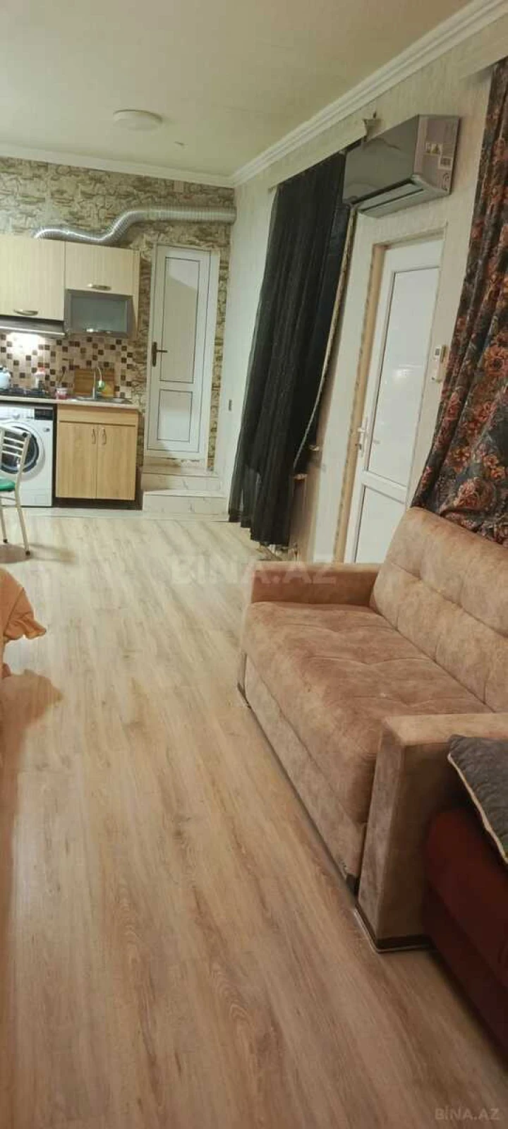 Satılır 1 otaqlı mənzil 35 m²