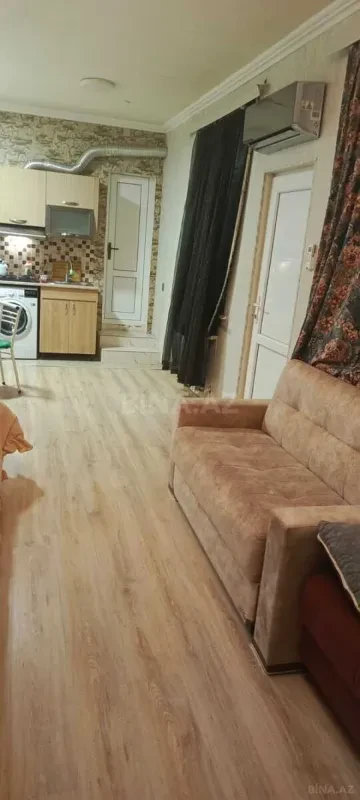 Satılır 1 otaqlı mənzil 35 m²