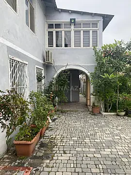 Satılır 15 otaqlı həyət evi 250 m² — Bakı, Novxanı 15 otaq 250.00 m²