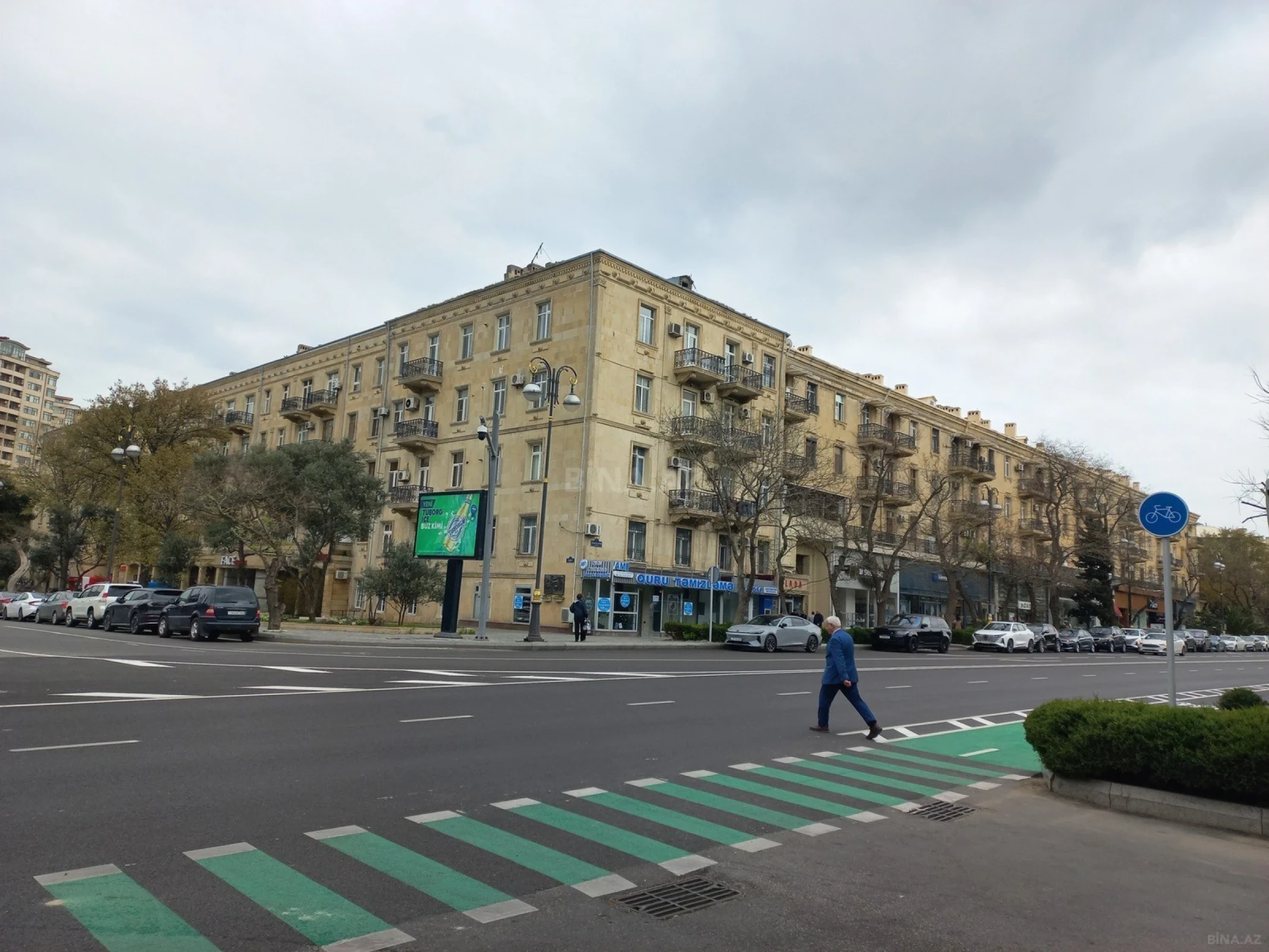 Satılır 2 otaqlı mənzil 60 m²