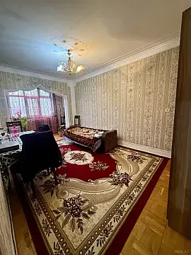 Satılır 2 otaqlı mənzil 65 m² — Bakı, Memar Əcəmi yanı 2 otaq 65.00 m²