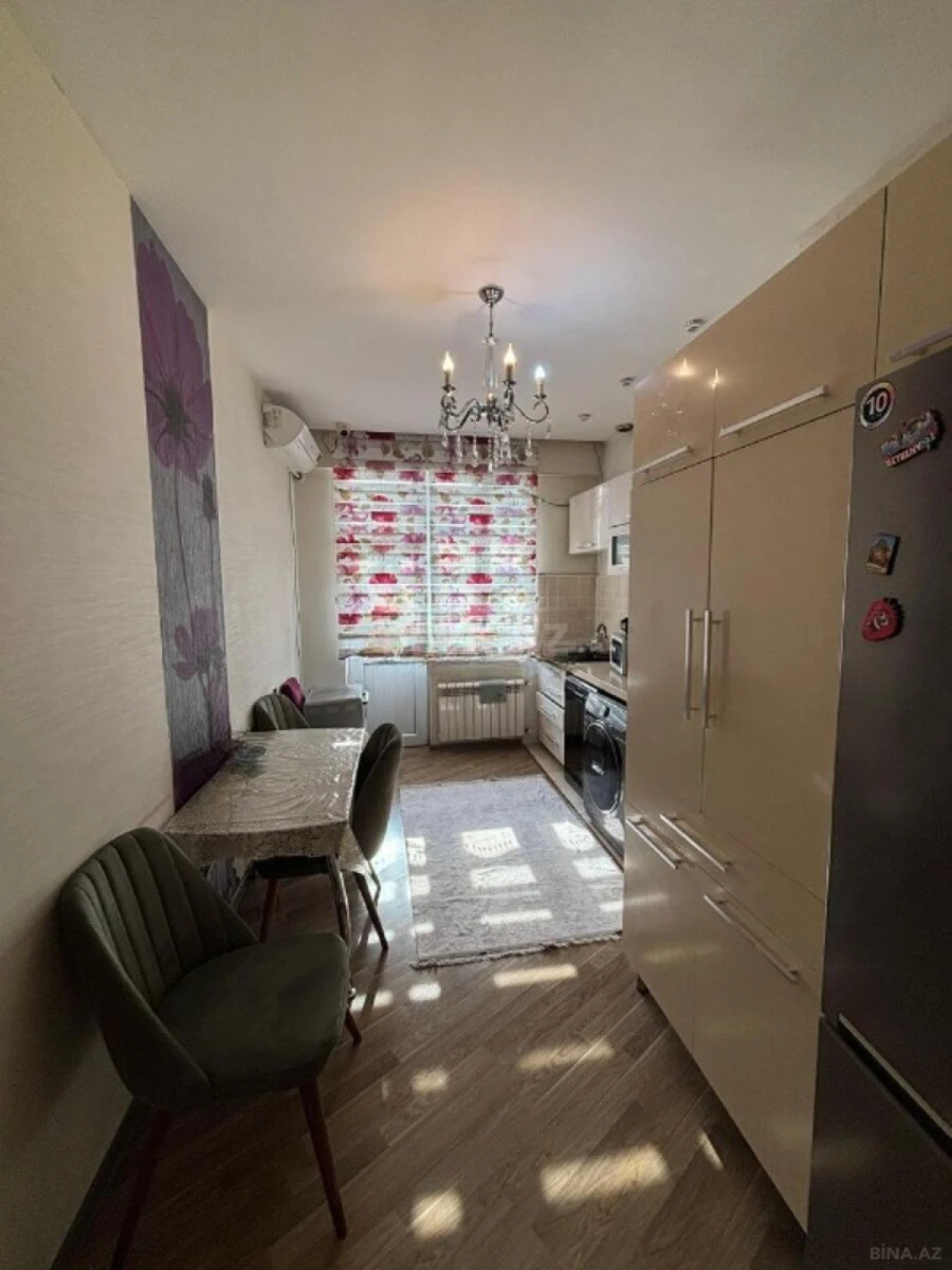 Satılır 2 otaqlı mənzil 86 m²