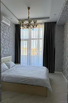 Kirayə verilir 3 otaqlı mənzil 100 m²