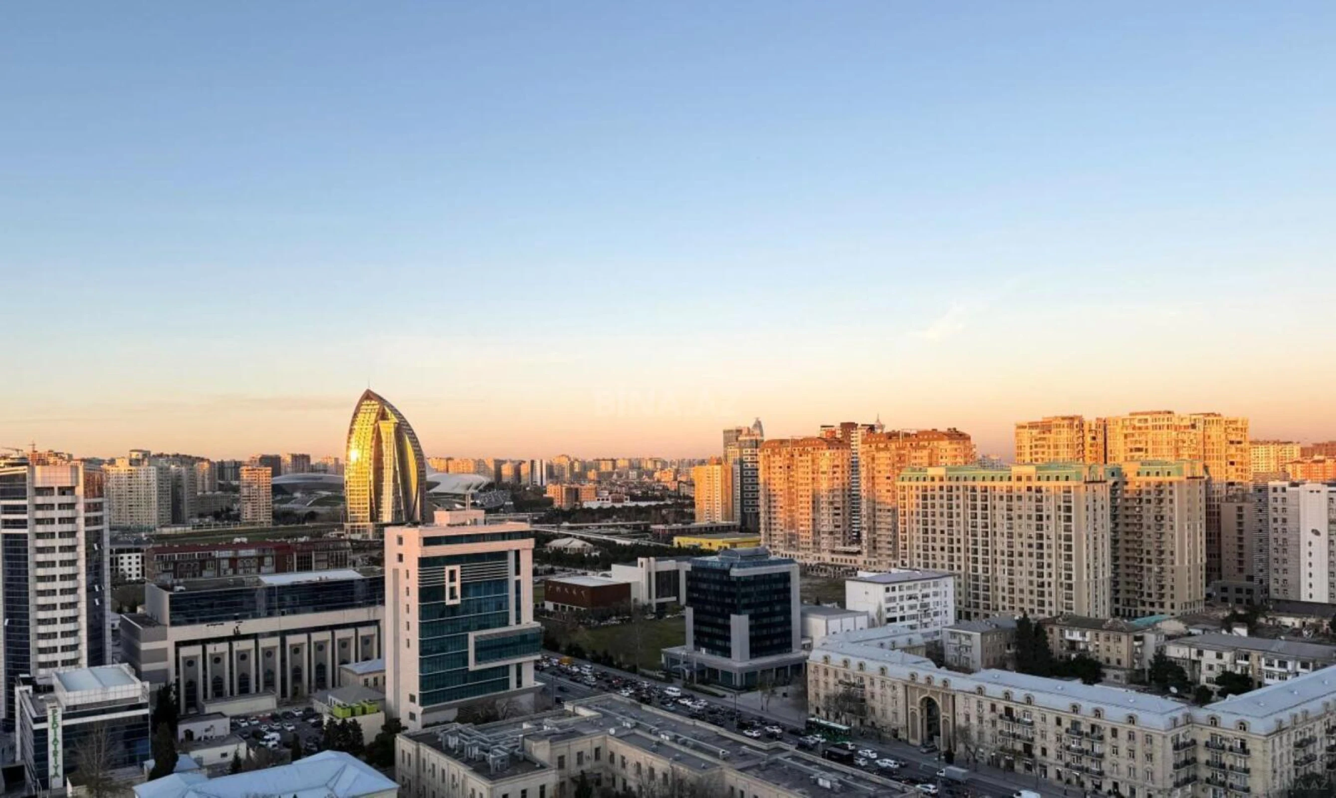 Kirayə verilir 3 otaqlı mənzil 100 m²