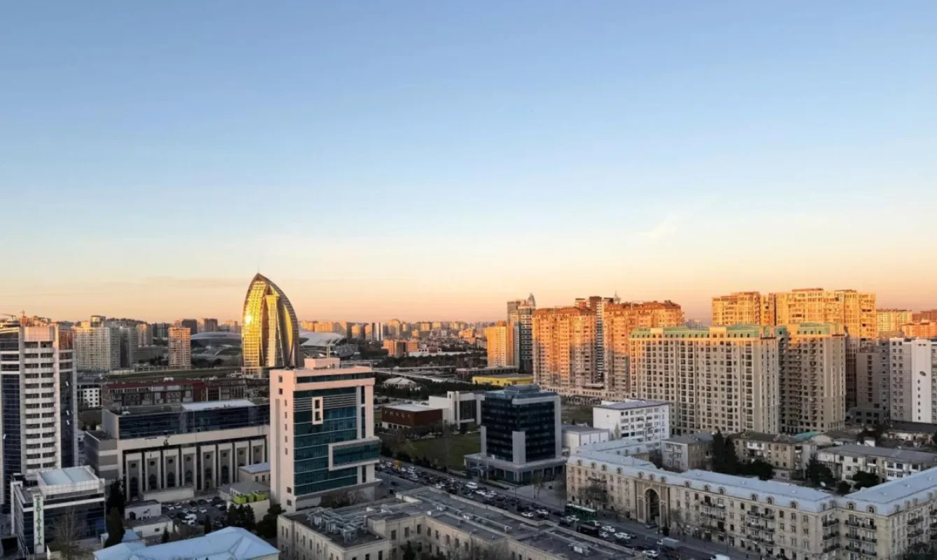 Kirayə verilir 3 otaqlı mənzil 100 m²